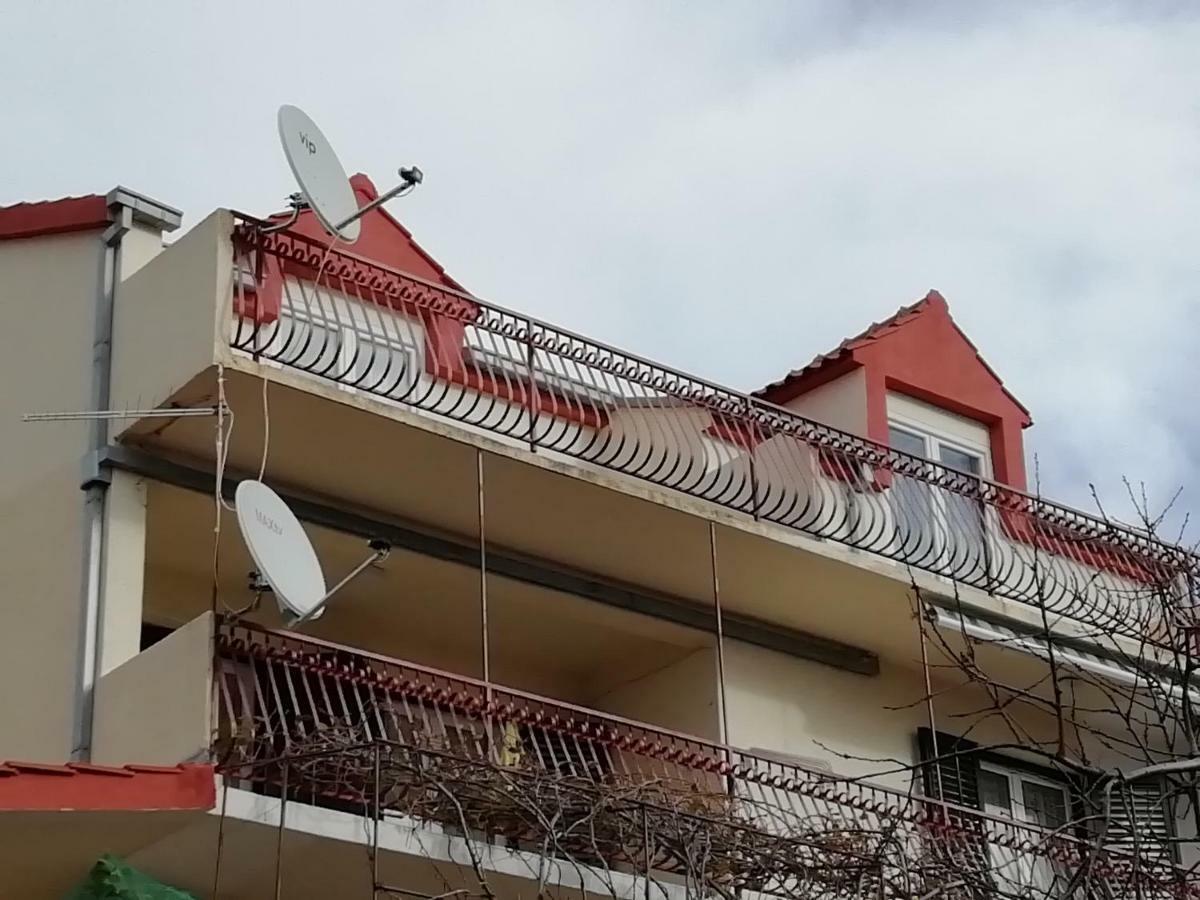 Angella Apartment Dugi Rat Exterior photo